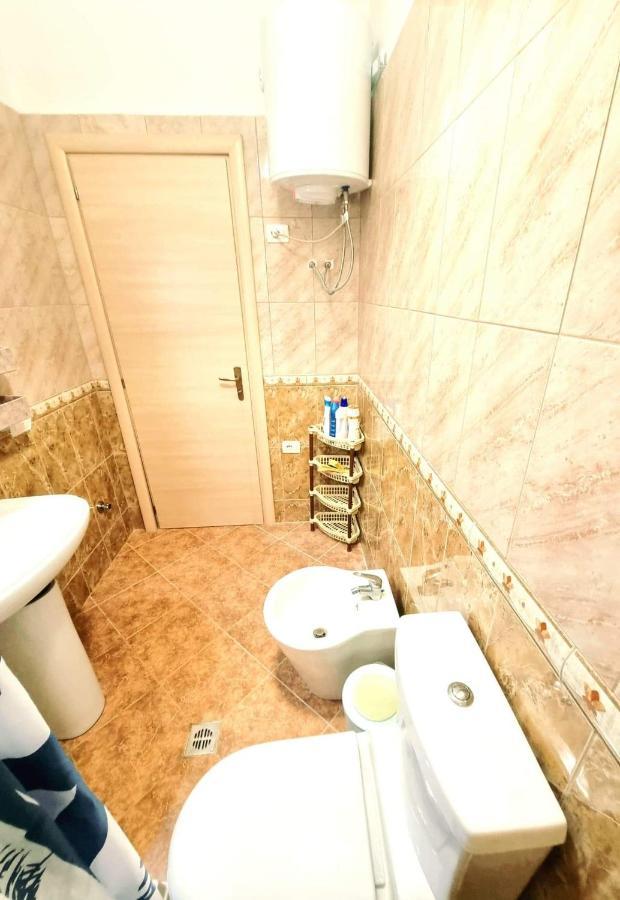 Vlore Sea Apartments מראה חיצוני תמונה